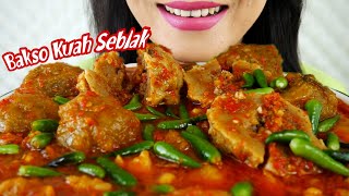 Download lagu ASMR BAKSO ISI LEMAK, BOCIRAT, TETELAN KUAH SEBLAK JELETET MURNI | ASMR MUKBANG INDONESIA mp3