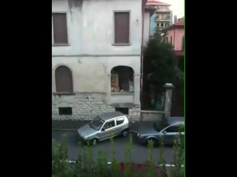 Mit Vollgas Auto einparken- Richtig Lustig!!!