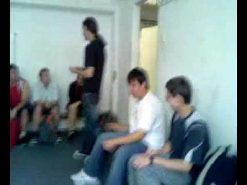 Kircsi, a buszsofőr és Pati, a  navigátor