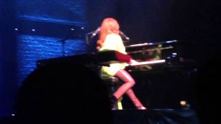 Tori Amos- &quot;Black Swan&quot; Live in Austin 7-30-2014