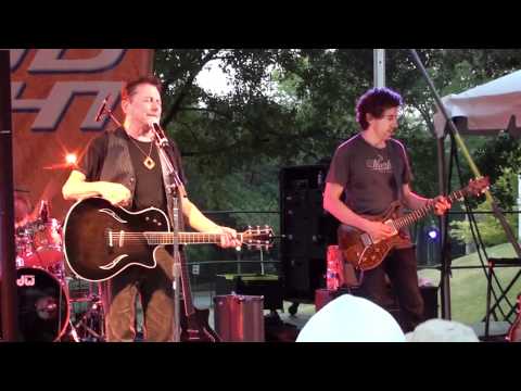 Cool Rockin Loretta - Joe Ely