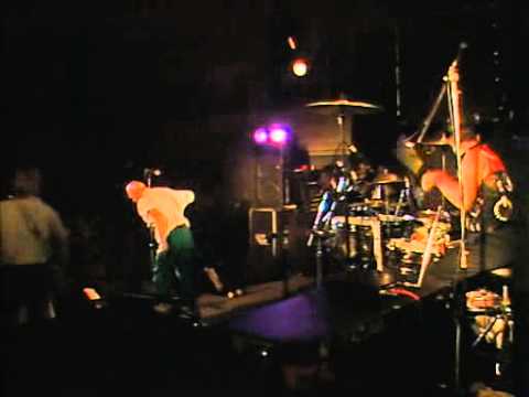 Midnight Oil - Bullroarer (live)