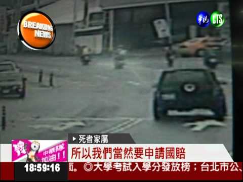 人孔蓋"暴衝"! 撞翻貨車起火奪命