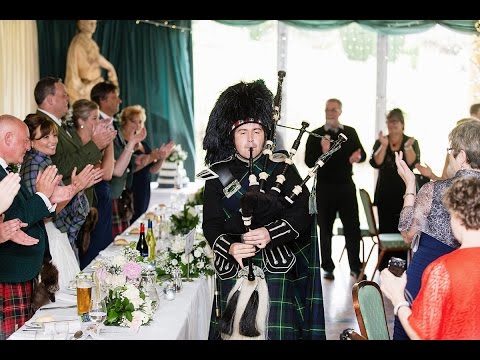 What a piper should do at a wedding  (V1)
