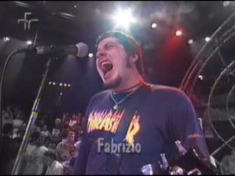 Street Bulldogs - 01 - Remains Clear (Ao vivo Musikaos 2001) WES @LBVIDZ