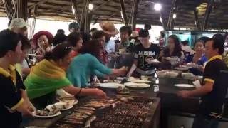 How Chinese eat buffet in Viet Nam Disaster!!!