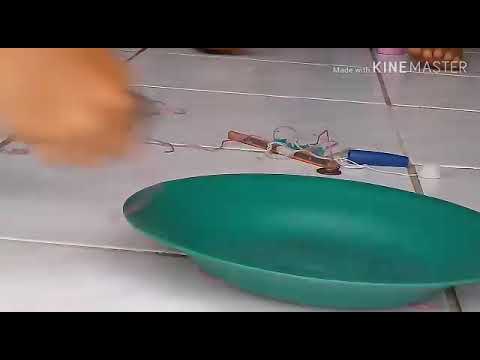 Batalha de beyblade(ft.kariny e Bebel