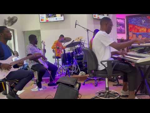 Wo mmere pa mu 🔥😘🎹🥁🎸🎺