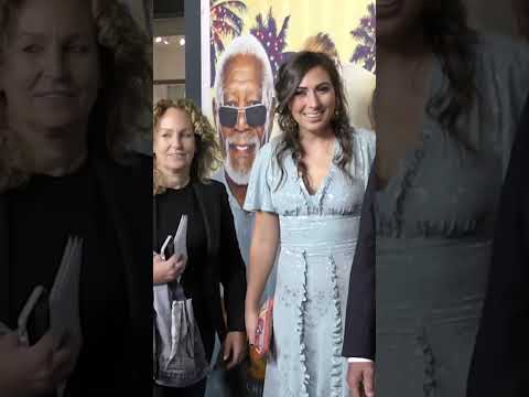 Tommy Lee Jones and daughter at premiere of 'Just Getting Started' 3 weeks before her death #shorts