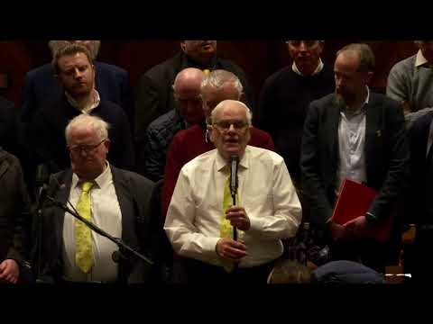 Ag Críost an Síol - Séan Ó Sé & Cór Cúil Aodha - Shane MacGowan Funeral