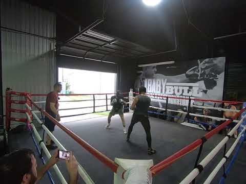 Vinny v. Ryan (First Round Knockdown)