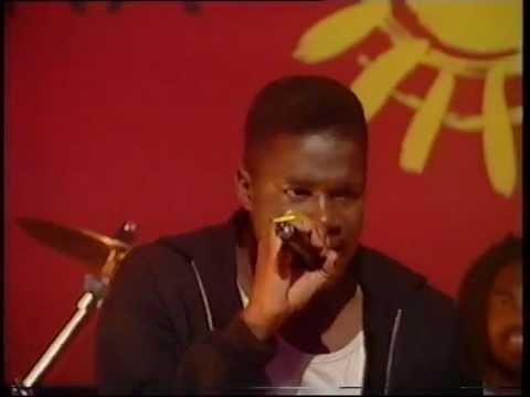 China Black - Searching - Top Of The Pops - Thursday 28th July 1994