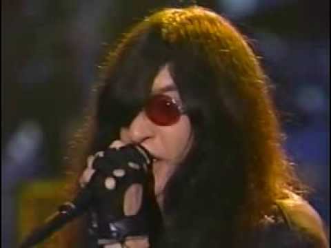 The Ramones - Censorsh*t + Take It As It Comes + I Wanna Be Sedated [1992]