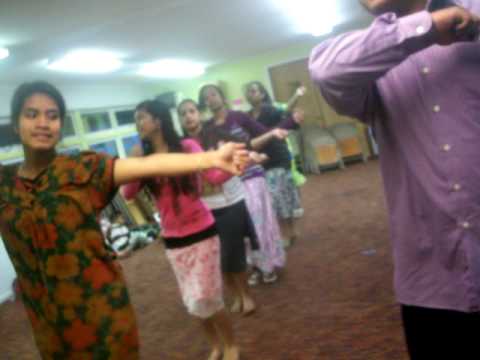 TILE TIL EO KOTAK TIL EO..LYNNWOOD YOUTH