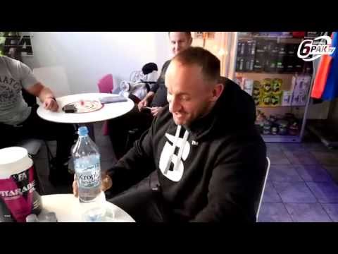 Wyciągnął ból mięśni w bok Klip na mięśnie szyi