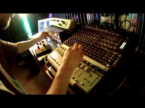 Roots Massacre in dubwise with Joe Pilgrim