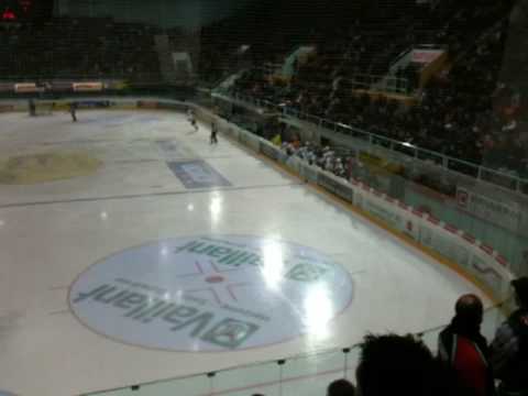 Rapperswil Lakers vs Kloten Flyers
