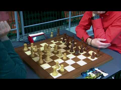 Retreating in Sicilian defense with Black, GM Ponomariov Ruslan - Luscenkovs Artjoms