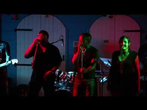 FELHO DENIS IN LIVE WITH MEN IN BLACK AT TI-SABLE (2014)