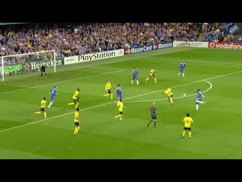 Michael Essien's incredible goal vs Barcelona - UCL 2008/09