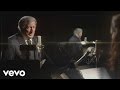 Tony Bennett - Who Can I Turn To (When Nobody Needs Me) (from Viva Duets)