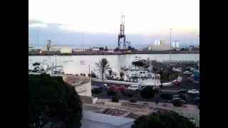 preview picture of video 'Time-Lapse del muelle de Puerto del Rosario'