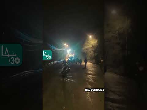 🚧 Azuay | Un derrumbe de gran magnitud se registra en el km 49 de la vía Cuenca – Girón – Pasaje