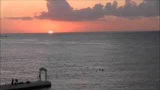 preview picture of video 'Casa de los Sabados Sunset in Cozumel at the El Cantil Resort'