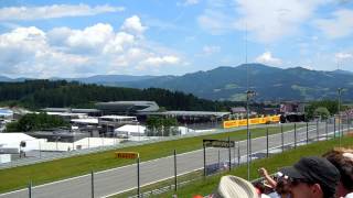preview picture of video 'Formula 1 Spielberg 2014 Austria F1 start, First rounds'