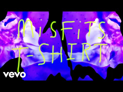 download lagu mp3 mp4 Misfits T Shirt, download lagu Misfits T Shirt gratis, unduh video klip Misfits T Shirt