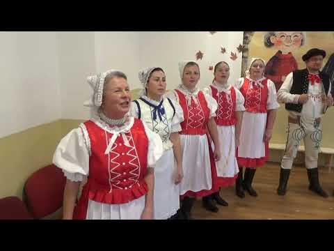 Aktuality / Kultúrny program - Október Mesiac úcty k starším - vystúpenie detí z materskej školy v Medzibrodí n/Or. - video