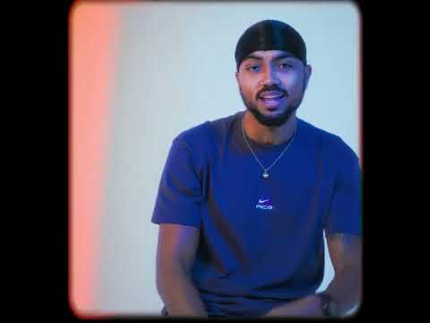 Objectiv & Ellis Esco - Cap & Gown