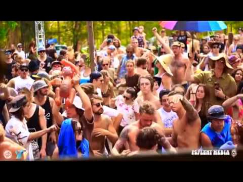 Shapeless  - video of debut in Australia