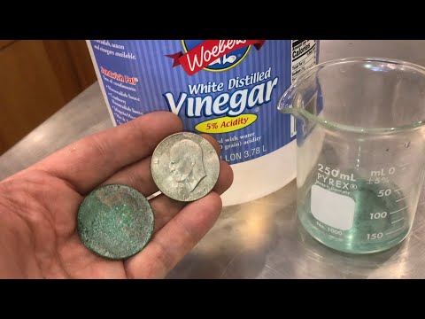 “cleaning junk coins” in VINEGAR (easy way to remove corrosion)