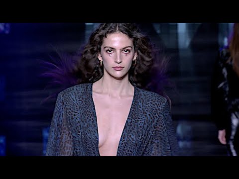 LOLA CASADEMUNT BY MAITE Highlights Fall 2022 Madrid - Fashion Channel