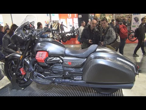 Moto Guzzi MGX-21 (2020) Exterior and Interior