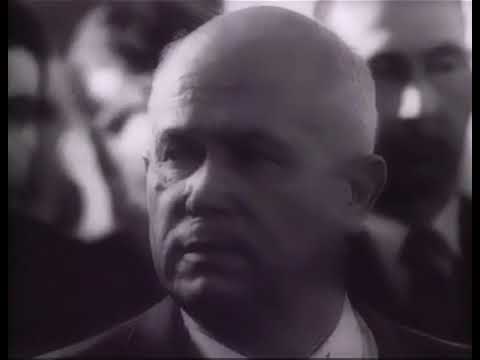 A KGB titkos Kennedy aktái című dokumentumfilm. Műsorvezető : Roger Moore angol szinész volt.