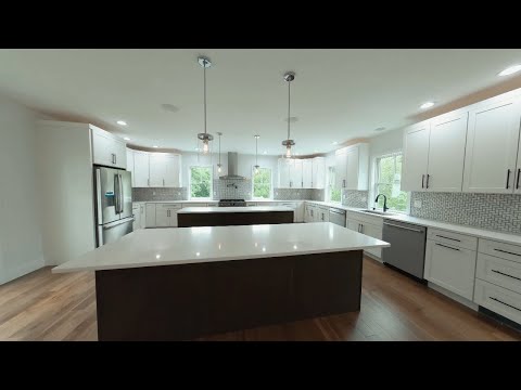 142 North St, Andover MA 01810