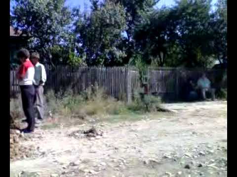 Satul Cotatcu - PDL=LUCRARI DE 2 BANI! Legarea la conducta de apa!  Jernea la fata locului!