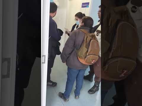 Tenso momento de una madre a los gritos en el #hospital  Modular de Alderetes #tucuman