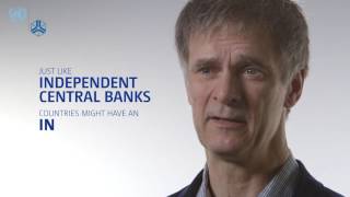 Rick Van Der Ploeg:  Short term and long term thinking | Extractive industries and development