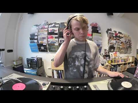 Na Manteiga 069 - Interstellar Funk @ Rush Hour Store