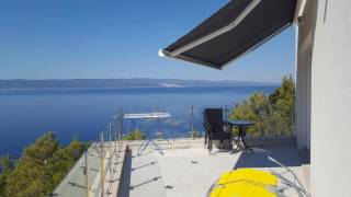 Download lagu Luxury Apartment By The Sea - Pisak - Croatia mp3