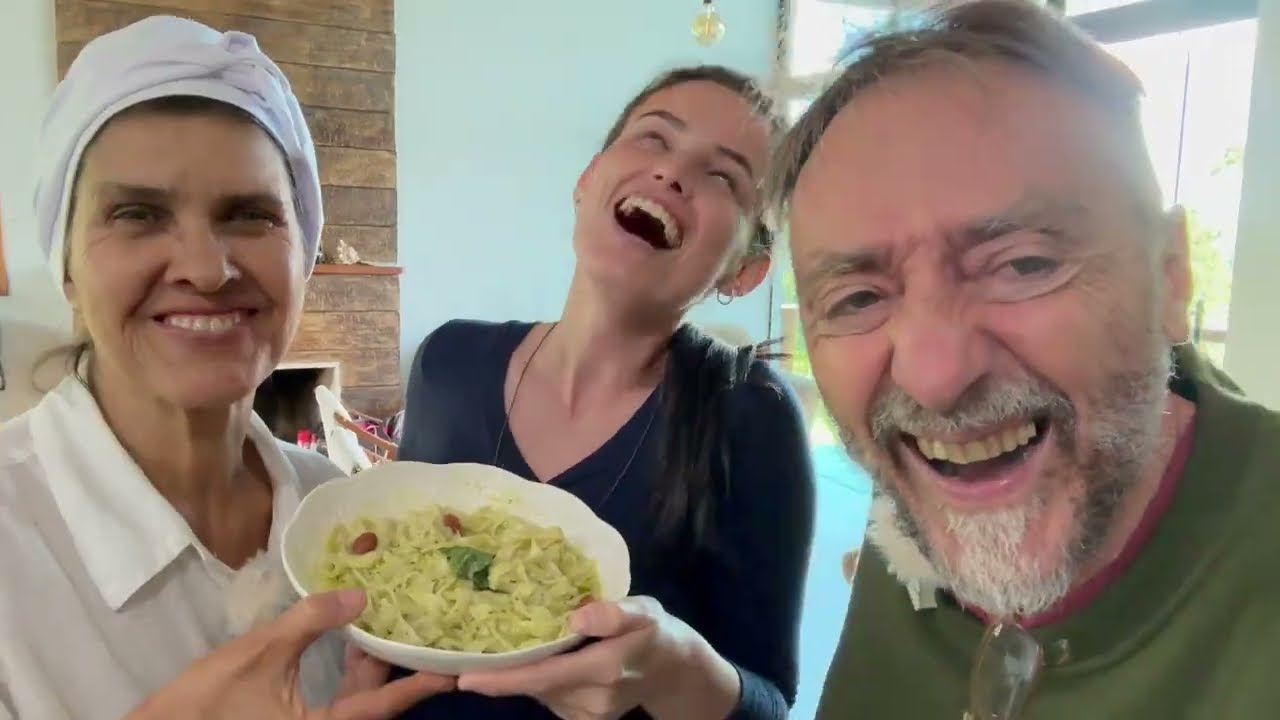 😮 MACARRÃO CASEIRO EM 15 MINUTOS - CÉLIA RABELLO