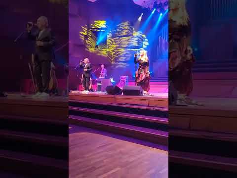 Novi fosili-Ljubav koja nema kraj