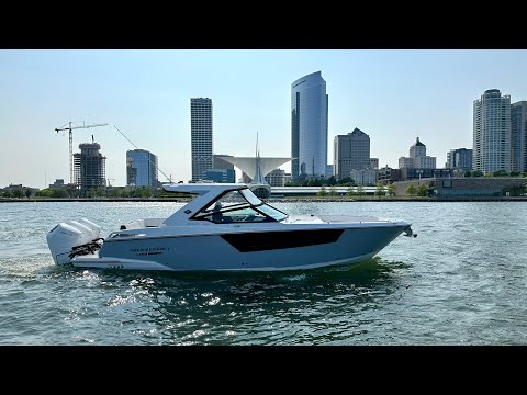 Monterey 385SS-BOWRIDER video