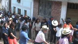 preview picture of video 'auco - yauyos bajada de leña'