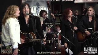 &quot;The Weight&quot; - Levon Helm, Jim Lauderdale, Roseanne Cash at 2011 Americana Awards Nominee Event