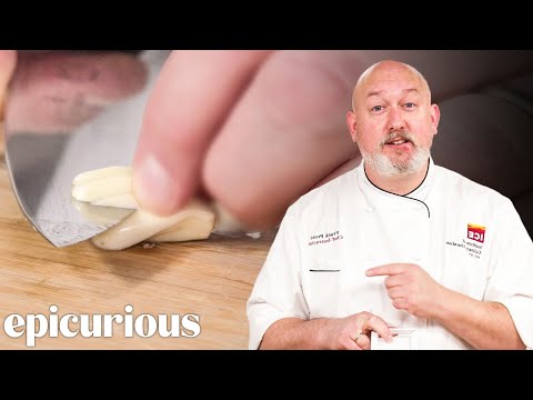 , title : 'The Best Ways to Peel & Chop Garlic (And the Worst) | Epicurious