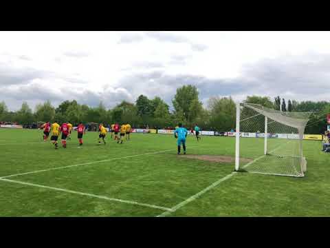 28 04 2018 Yerseke Kruiningen kopbal Martijn Koole